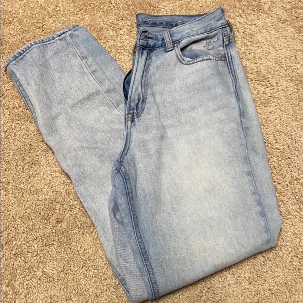 American Eagle mom jeans